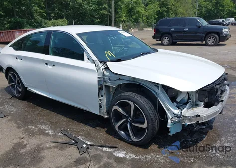 2018 Honda Accord Sport z USA, uszkodzony, nr VIN 1HGCV1F3XJA058832